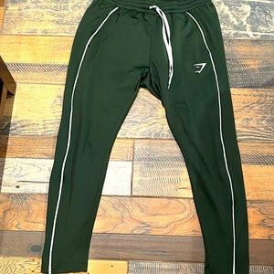 Gymshark green recess joggers